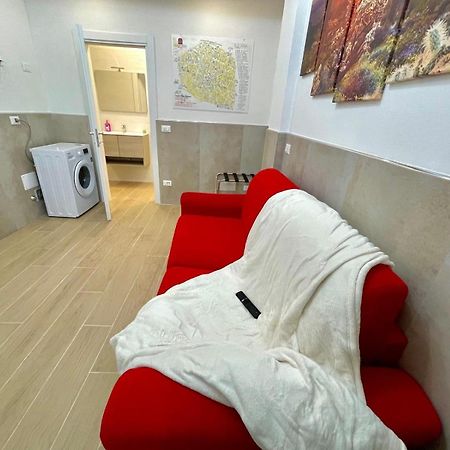 Apartamento 50 Tourist House Bologna - Pratello - Self Check-In Exterior foto