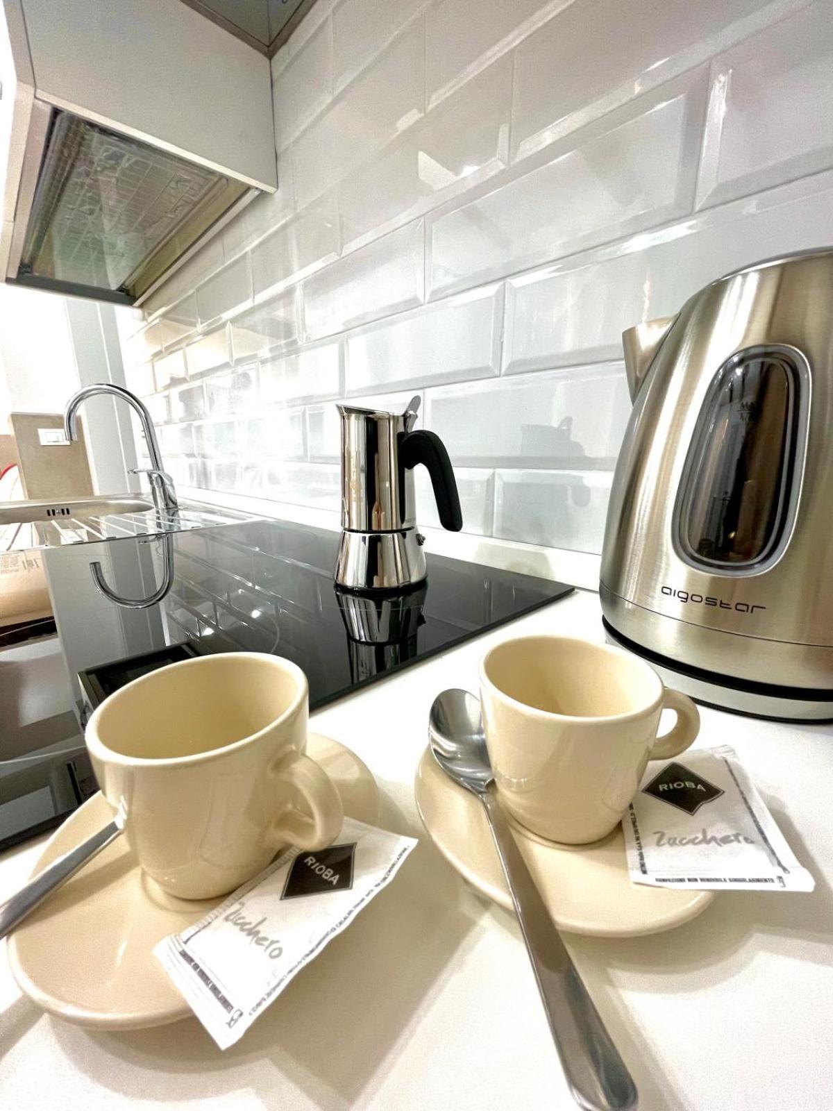 Apartamento 50 Tourist House Bologna - Pratello - Self Check-In Exterior foto