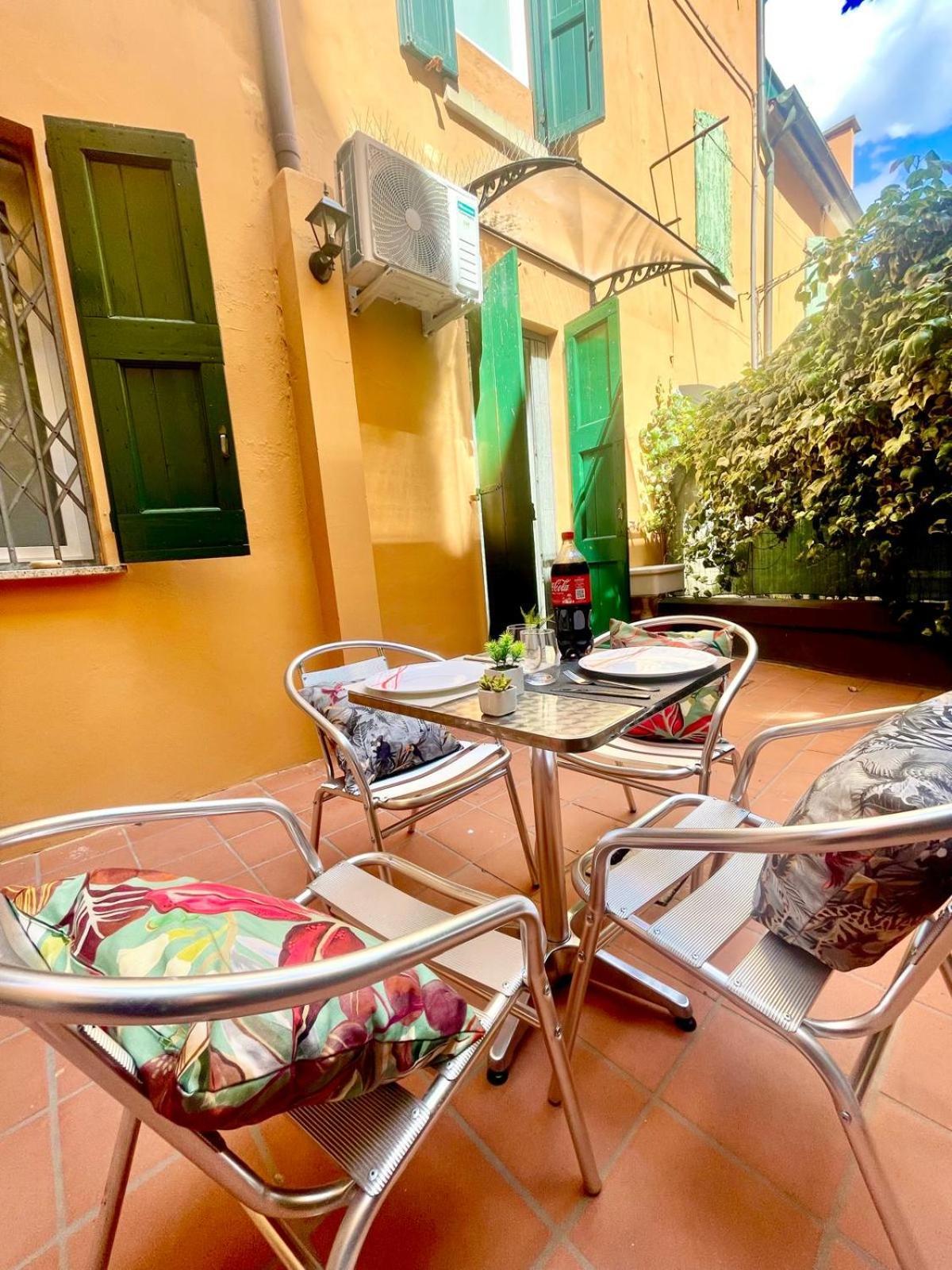 Apartamento 50 Tourist House Bologna - Pratello - Self Check-In Exterior foto